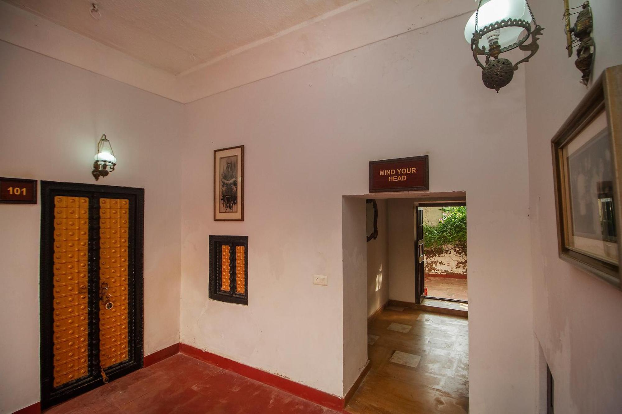 Amritara Chandra Mahal Haveli, Бхаратпур Экстерьер фото